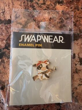 SWAPWEAR Enamel Pin - Pirate Pig with Rifle - Black, Gold, Red, White